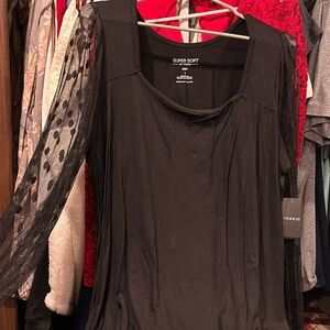 Black torrid top